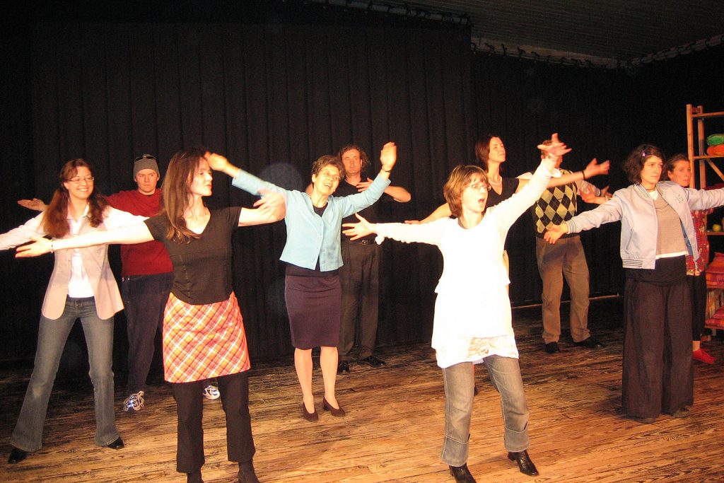 theater im enovum Stück Glück gehabt Ein Stück vom Glück