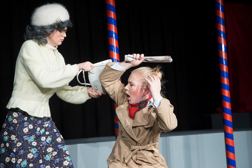 theater im enovum in Lüneburg Kindertheater Weihnachtsmärchen