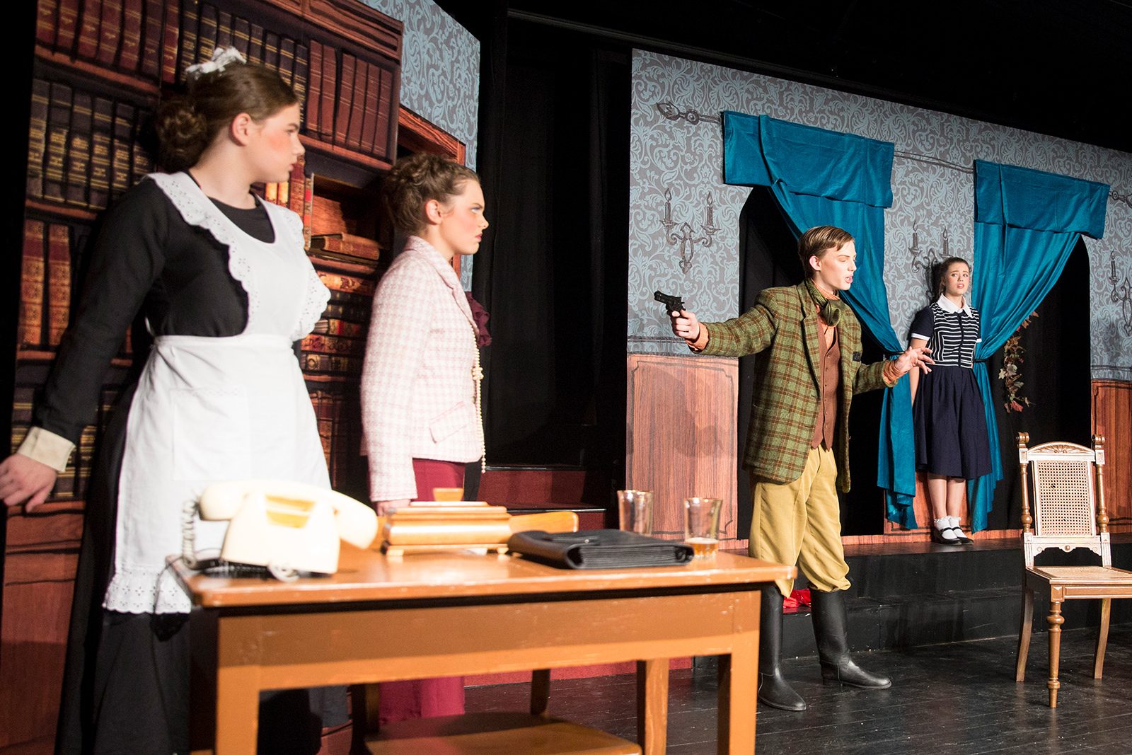 theater im enovum in Lüneburg Aufführung Das indische Tuch