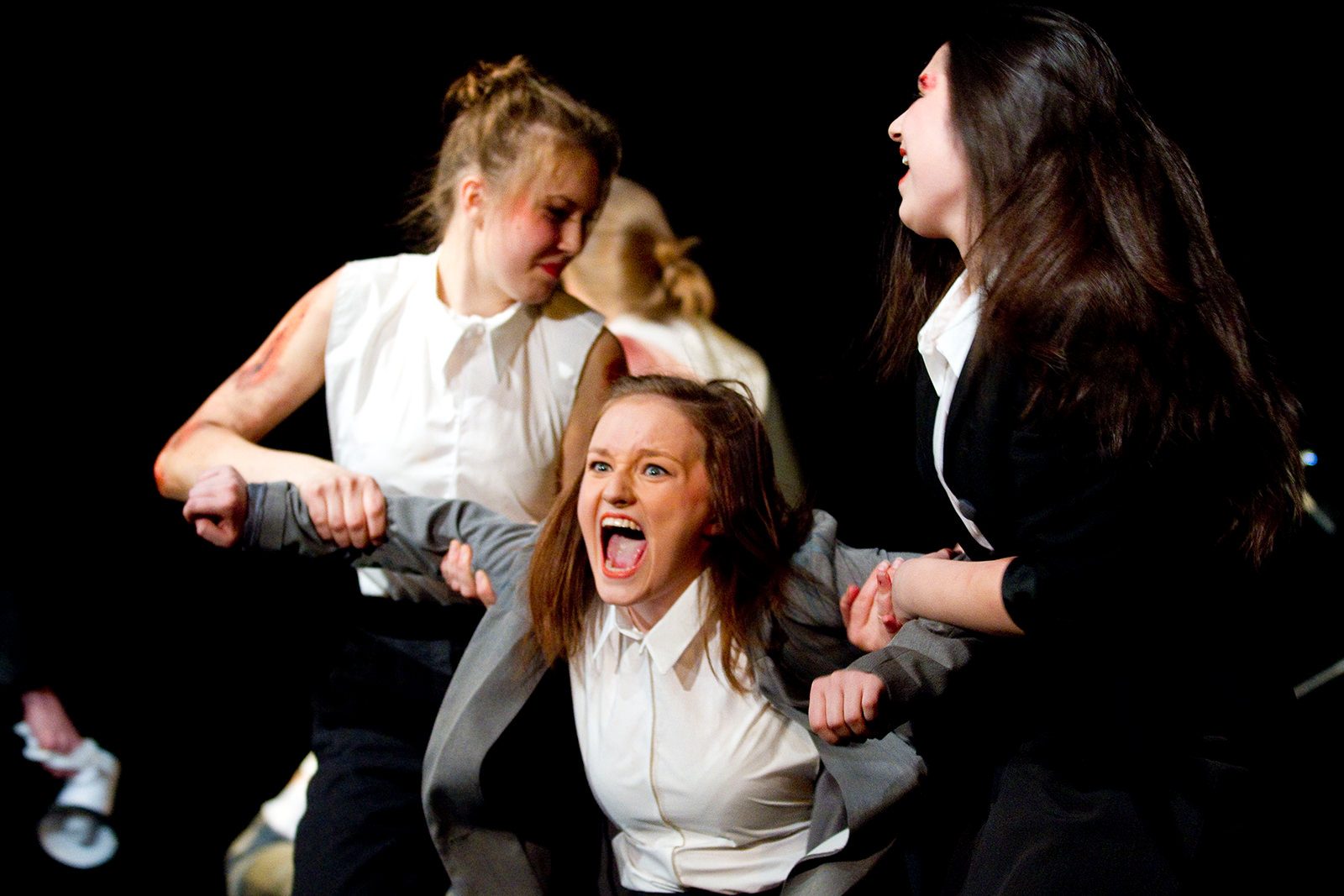 theater im enovum in Lüneburg Stück Jekyll and Hyde