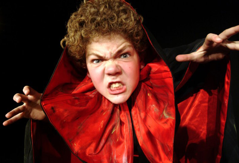 Theatertück Schneekönigin im enovum in Lüneburg