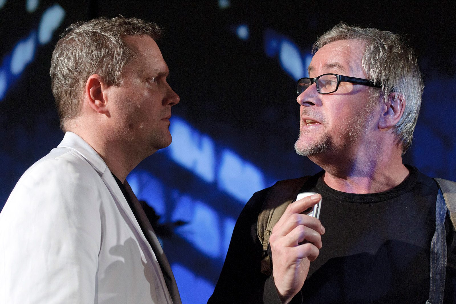 theater im enovum in Lüneburg Stück Die Liebenden in der Untergrundbahn