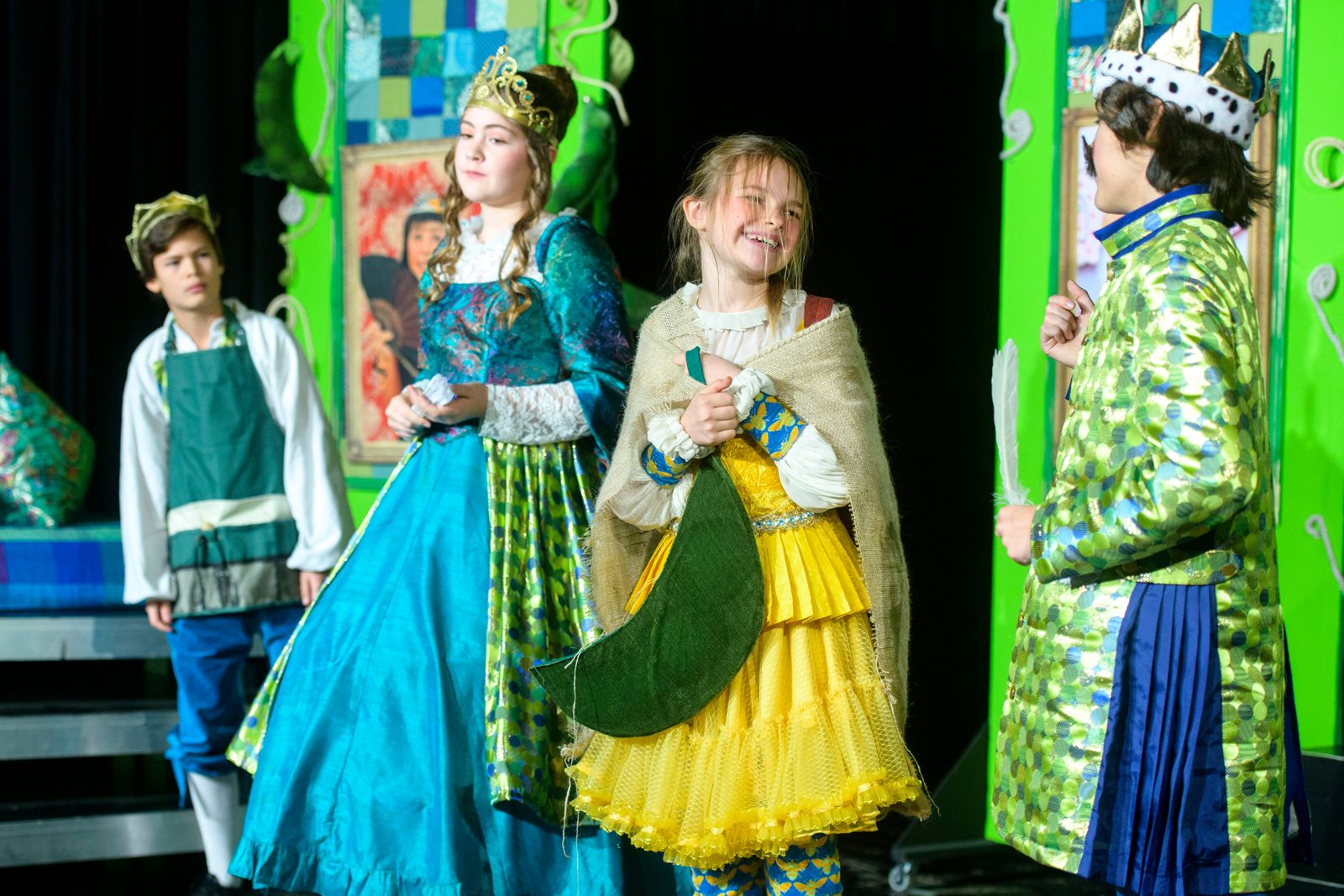 Weihnachtsmärchen 2019 am theater im e.novum - Prinzessin auf der Erbse