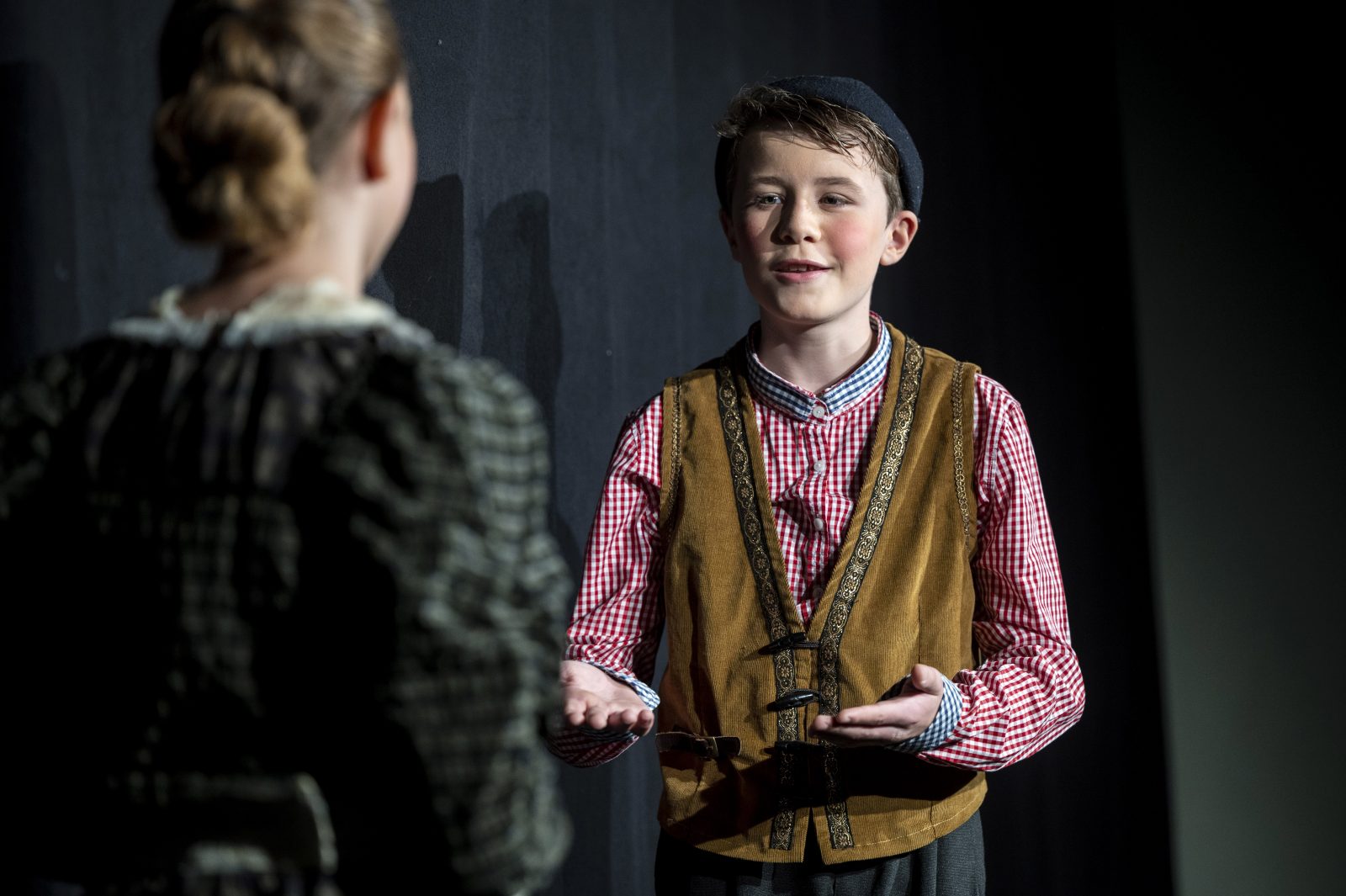 Weihnachtsmärchen 2021 am theater im e.novum - Hans im Glück